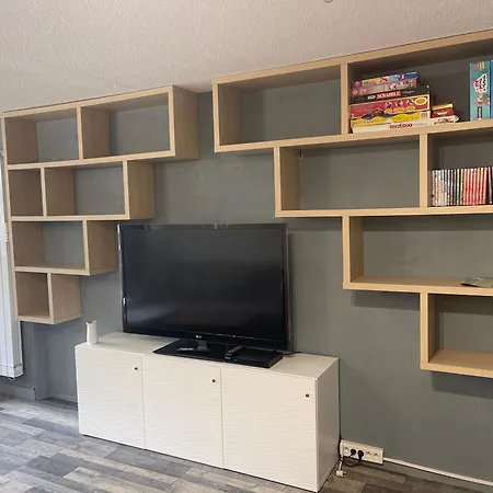 Au Pied Des Pistes *